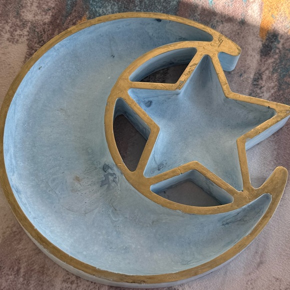 Handcrafted Resin Moon and Star Tray Dish - Picture 8 of 9